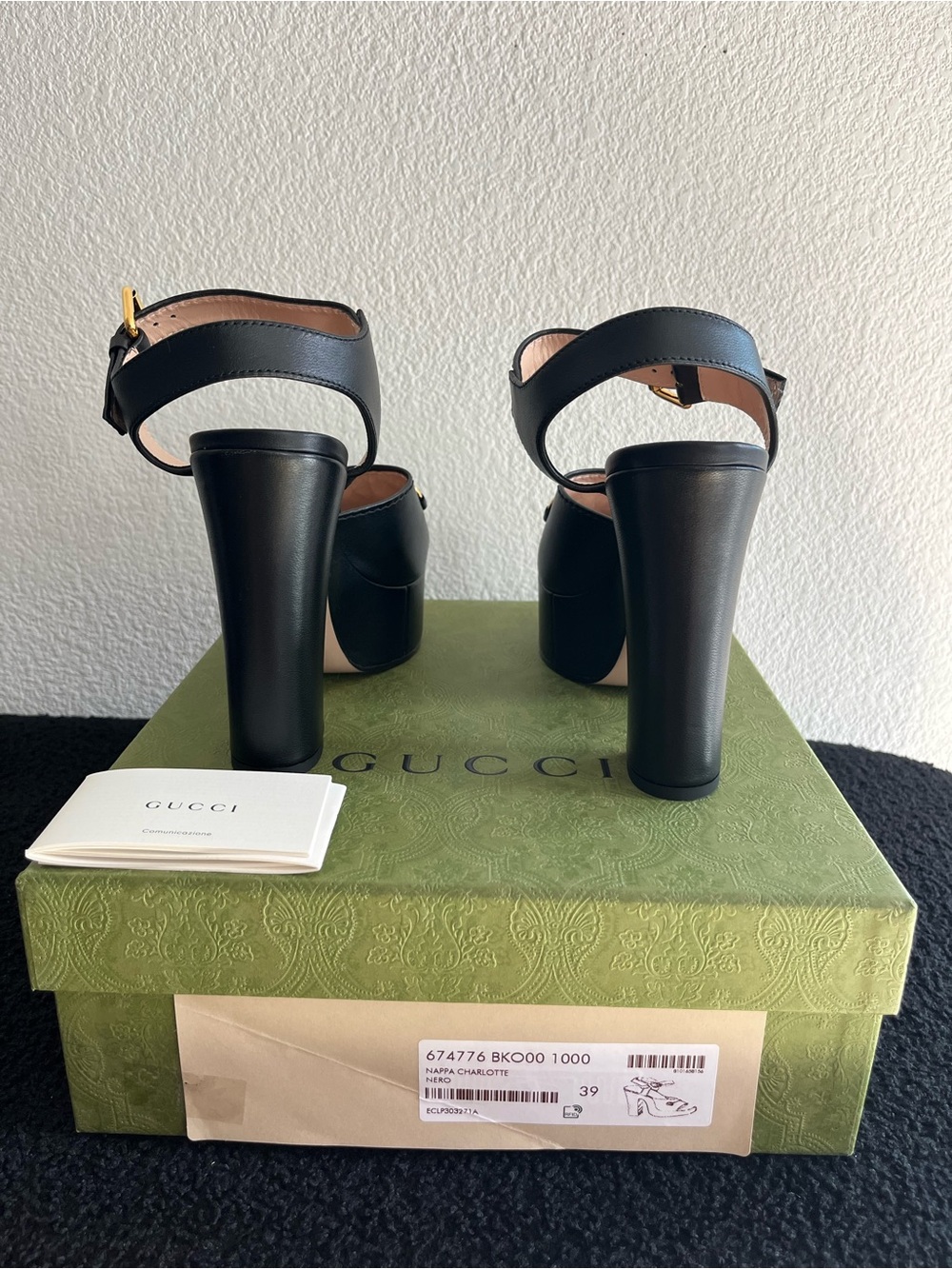 NEW Gucci Black Leather Platform Sandals with Gold Horsebit Detail EU 39 - Picture 11 of 15